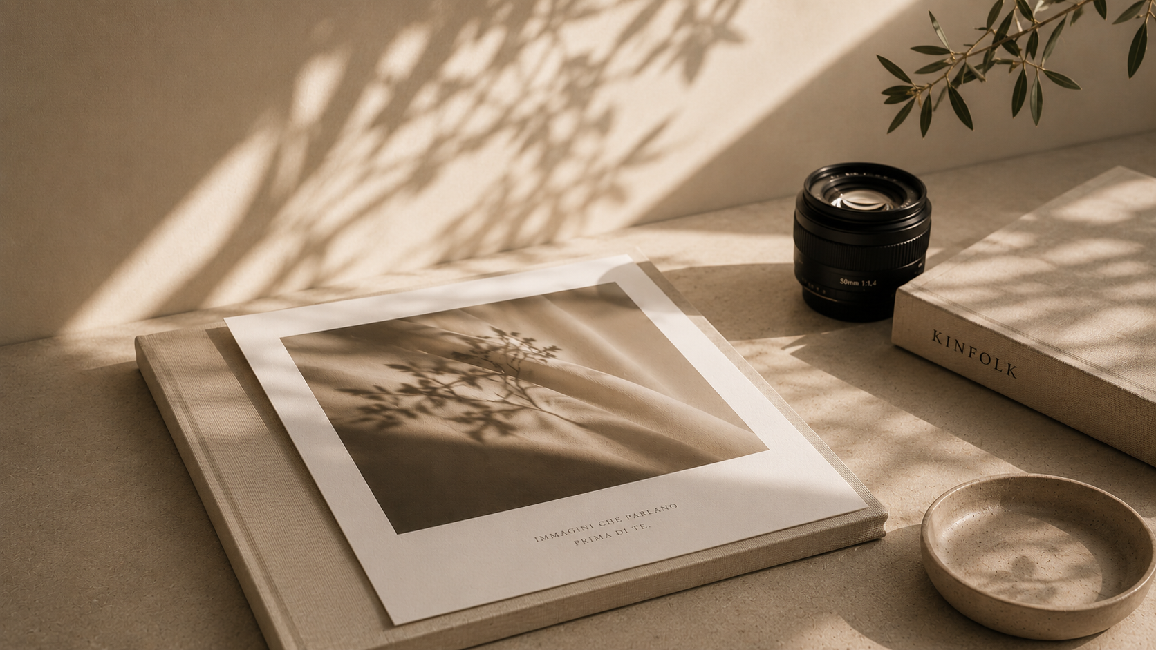Dettaglio fotografico in stile luxury minimal